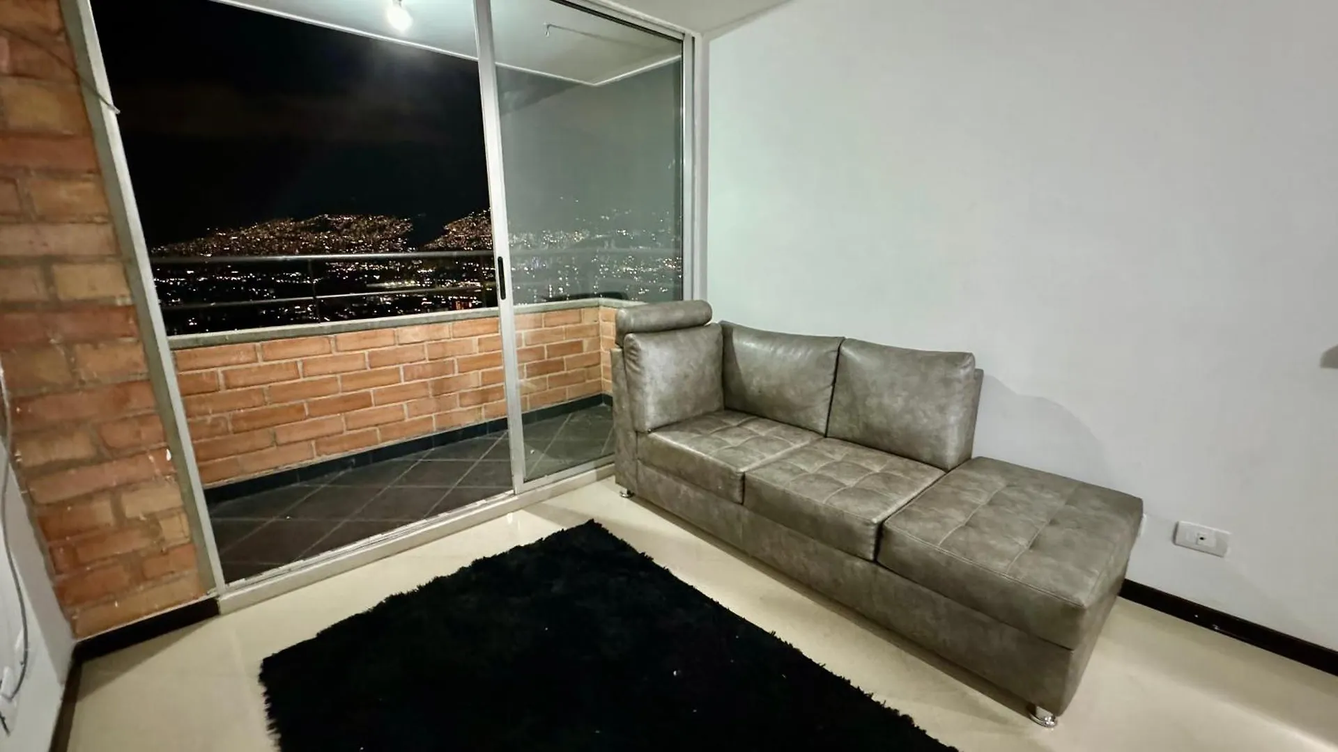 Rodeo Alto Apartment Medellin